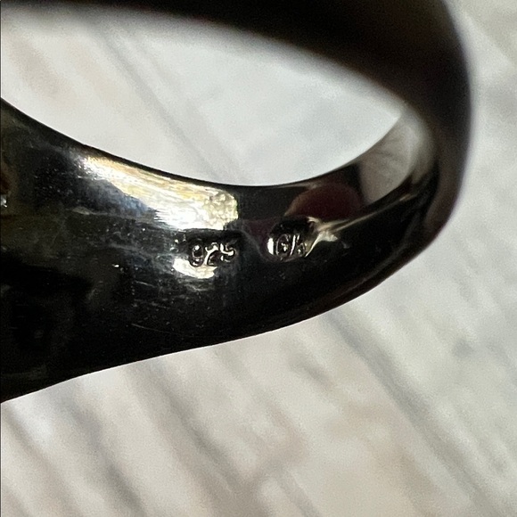 ANOMO BAROQUE PEARL AND ORANGE SAPPHIRE Black Ruthenium Ring by German Kabirski - Picture 5 of 6